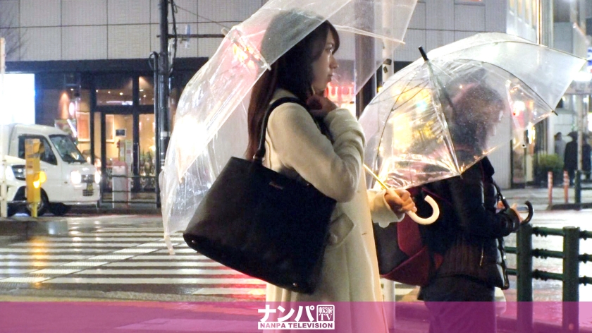 マジ軟派、初撮。 1301 【ムッツリスケベ】東新宿でナンパした美麗OLはとっても欲求不満？パンスト越しの電マで即イキ！久々のチ●ポにうっとりフェラ！バックからのハードピストンにマン汁散らして連続膣イキ！【淫乱覚醒】