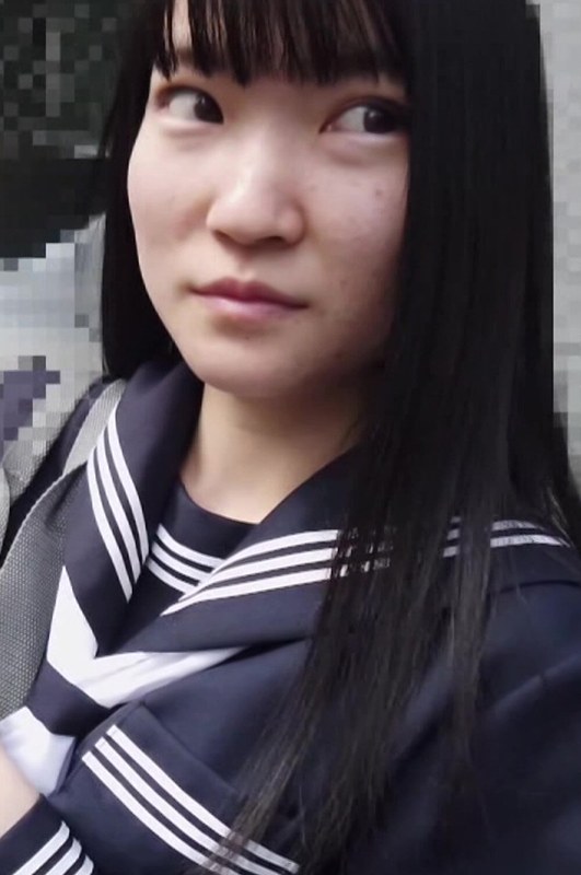 男を知らなそうなセーラー服女子とホテルで一発！