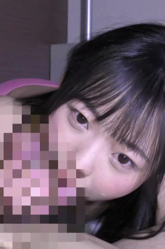 芋くさいツインテガールがちっぱい揺らして必死にセックス